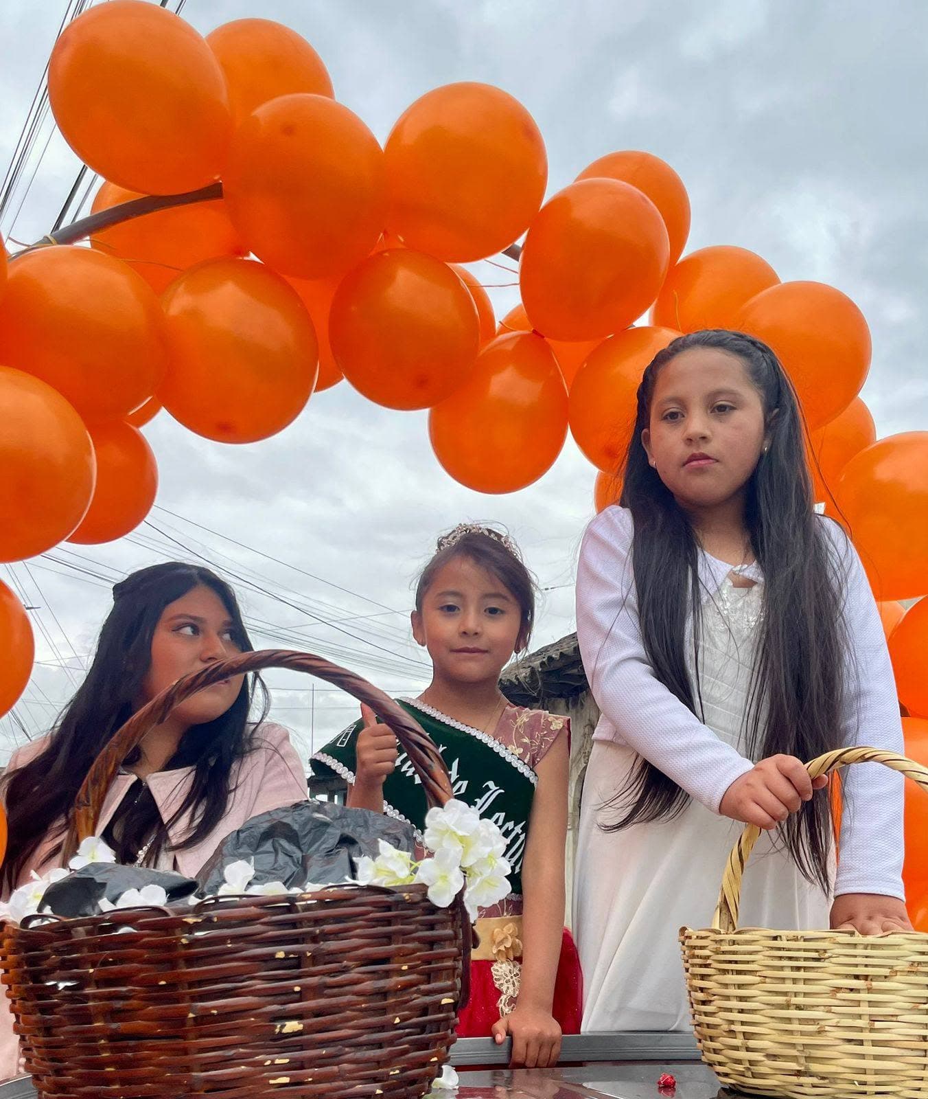 Participación en el Desfile por los 38 Años de Cantonización de Tisaleo